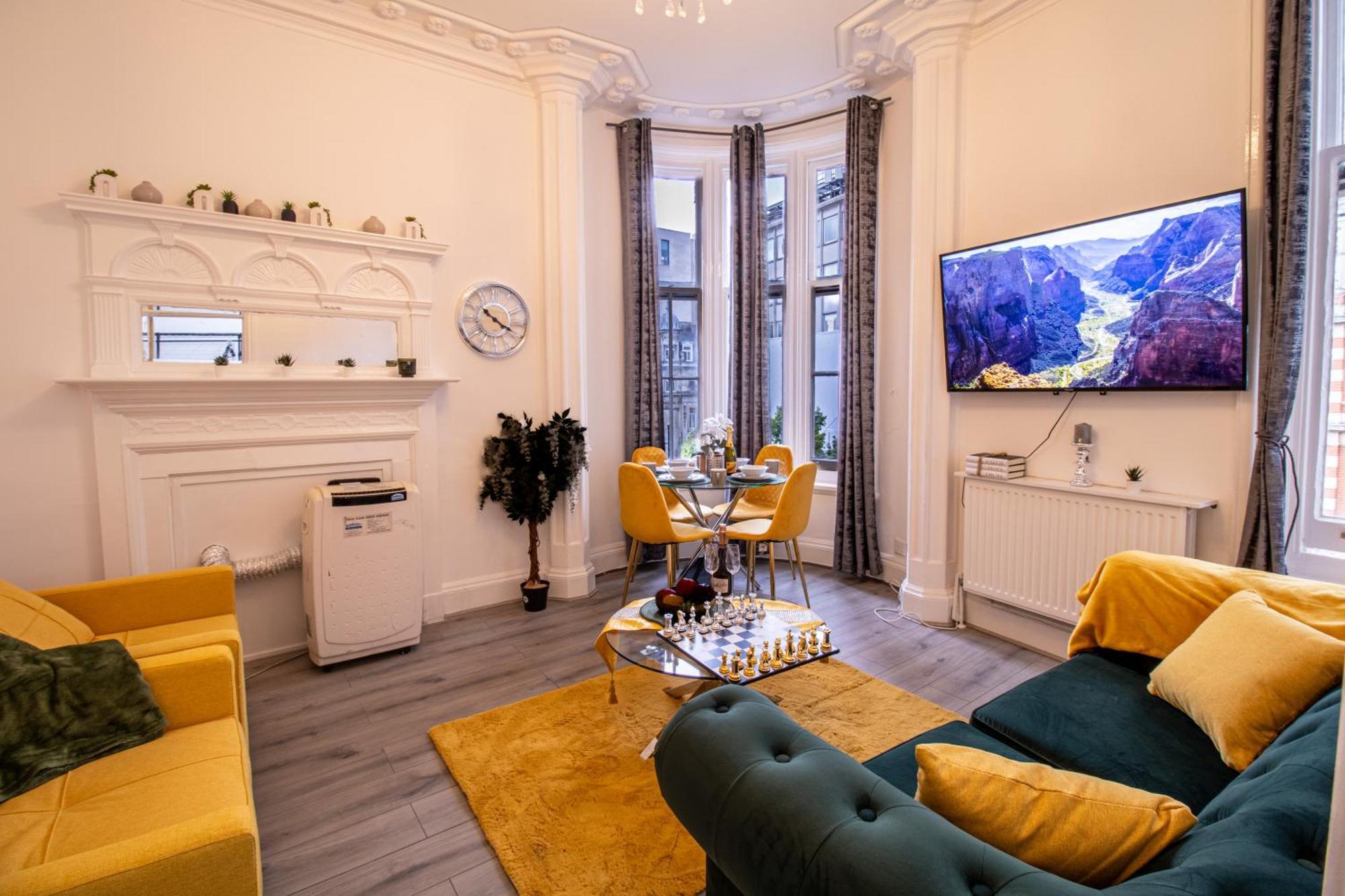 Luxurious Apartments On Oxford Street Londra Exterior foto