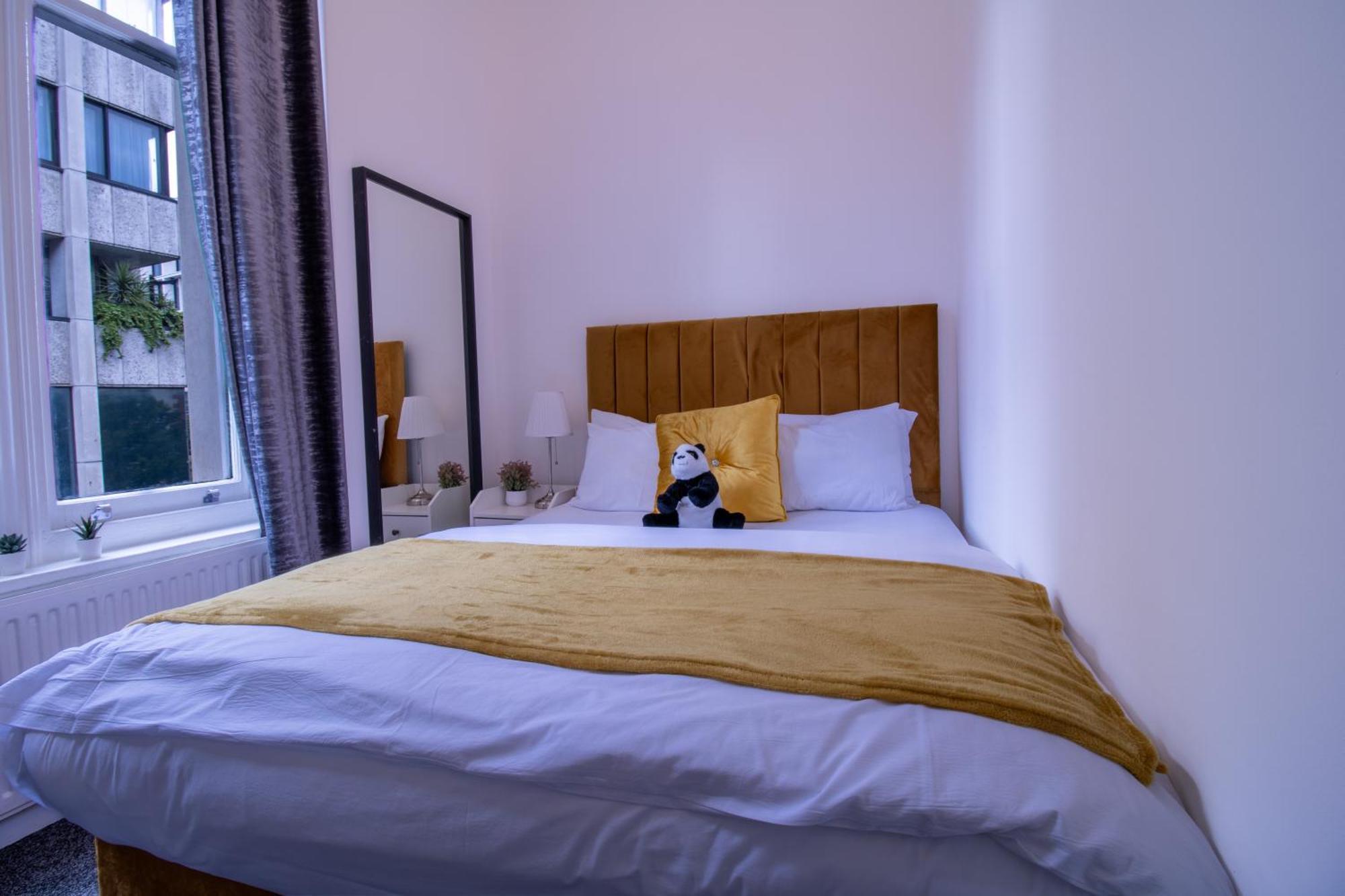 Luxurious Apartments On Oxford Street Londra Exterior foto