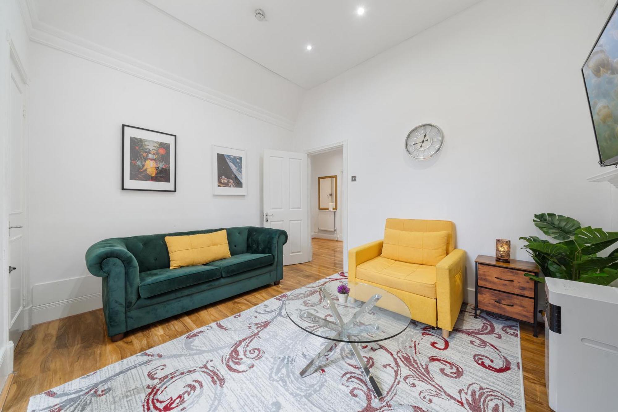 Luxurious Apartments On Oxford Street Londra Exterior foto