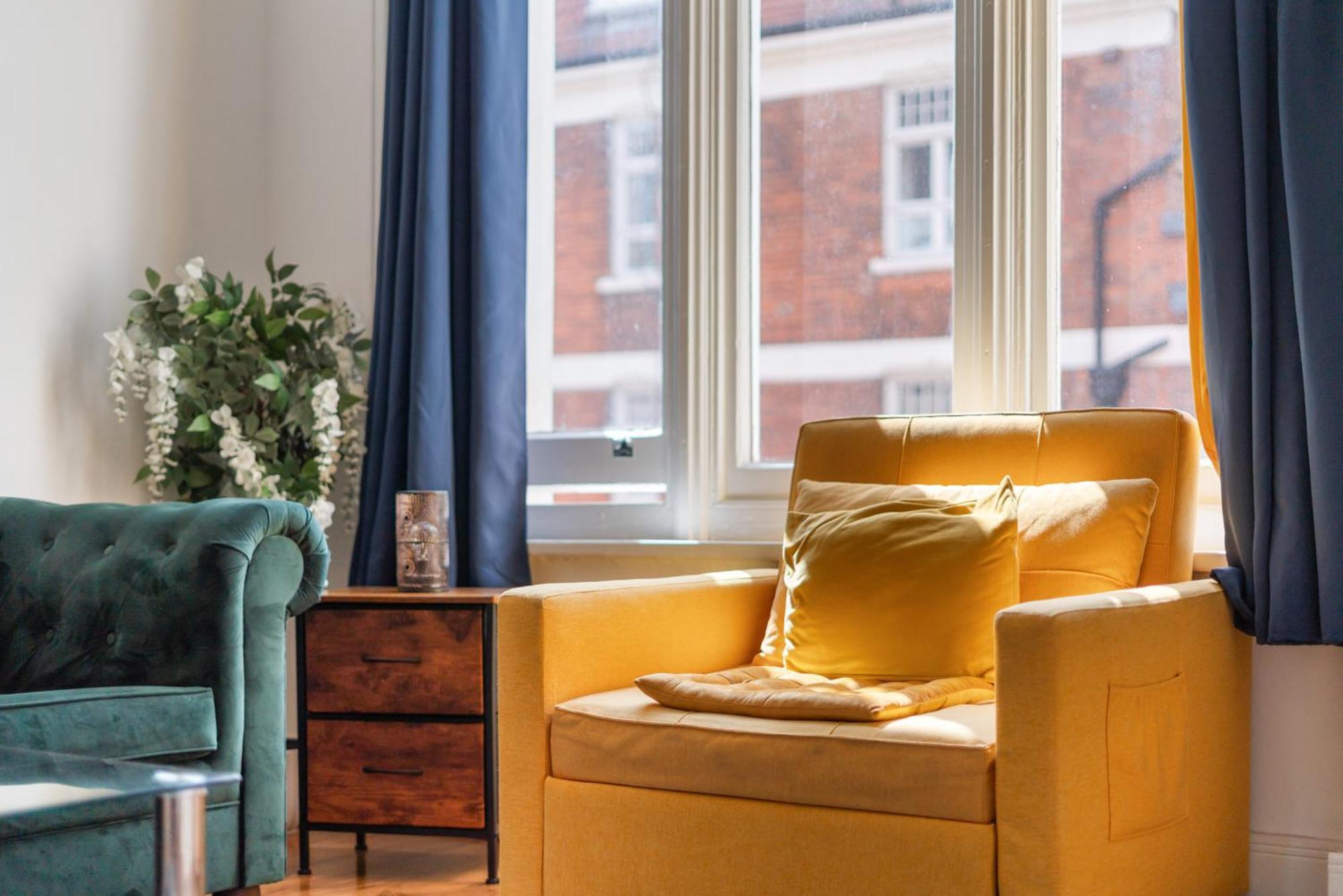 Luxurious Apartments On Oxford Street Londra Exterior foto